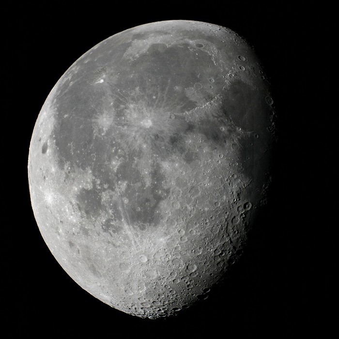 [Four Days after Full Moon]