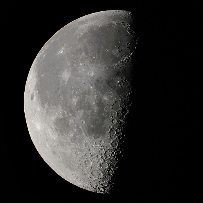 [Six Days after Full Moon]