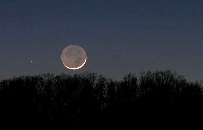 [30-hour Moon, February 18]
