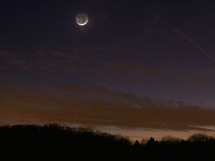 [Mercury and the Moon]
