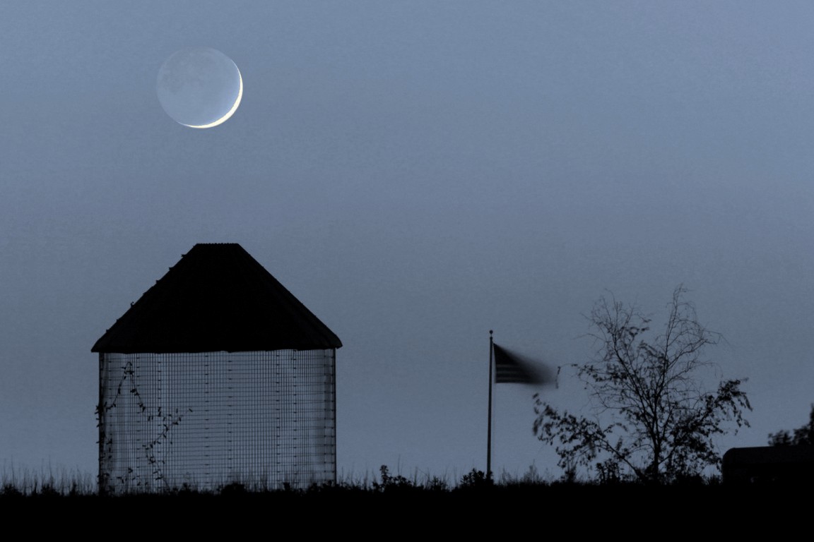 [Young Moon]