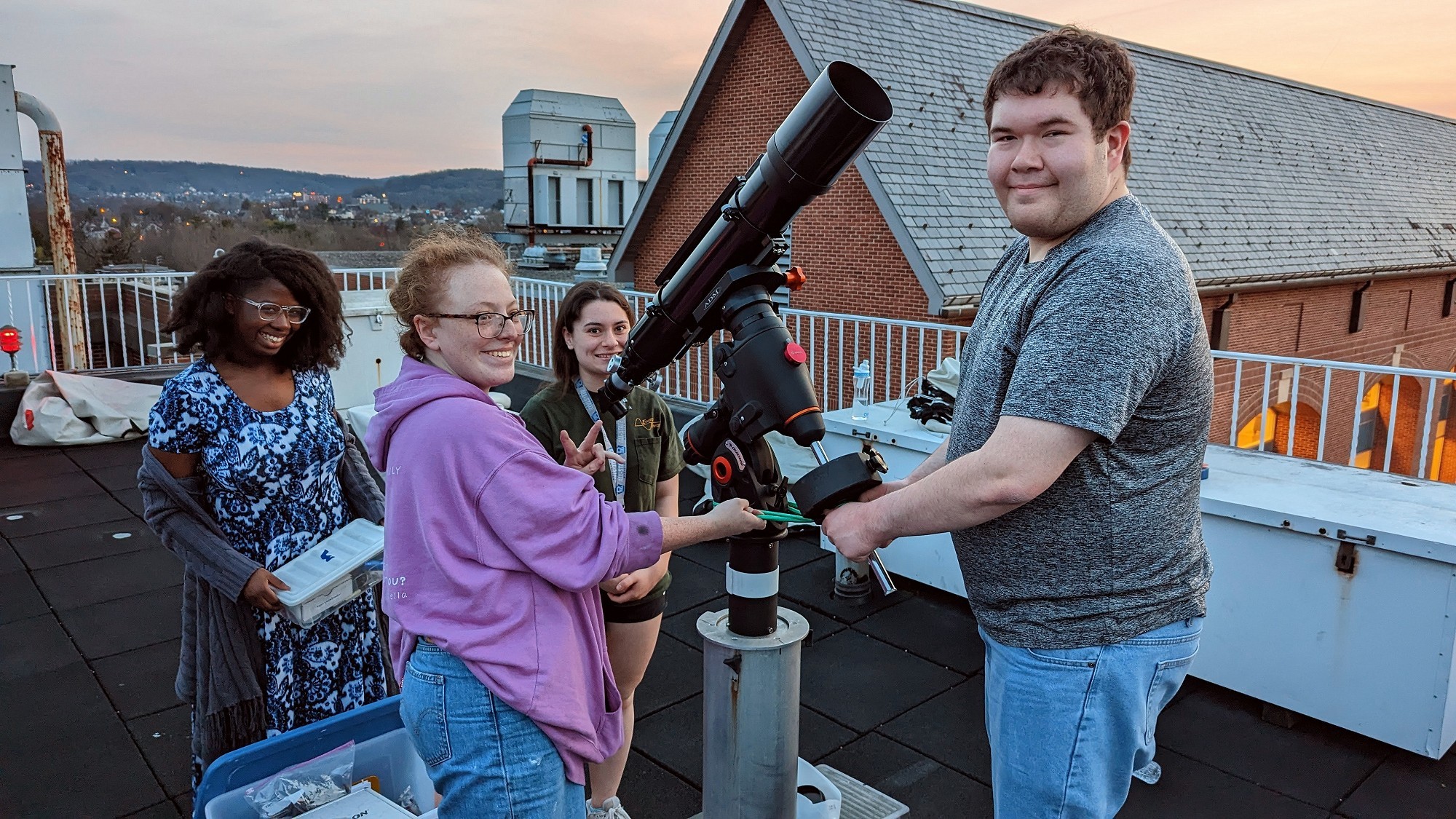[Spring 2023-Telescope Team 3]